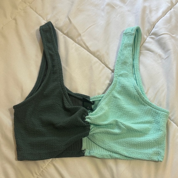 Two-Tone Tank - Picture 1 of 3